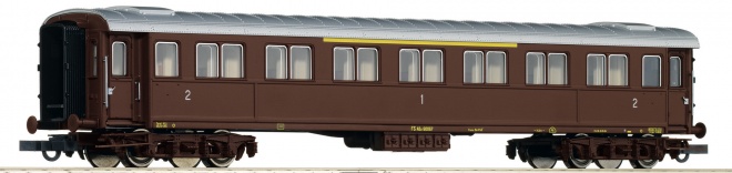 Passenger car 1st/2nd class<br /><a href='images/pictures/Roco/Roco-74381.jpg' target='_blank'>Full size image</a>